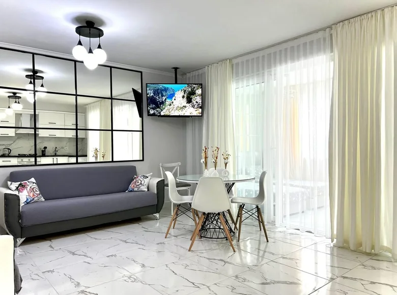 Wohnung 4 Schlafzimmer 165 m², Türkei