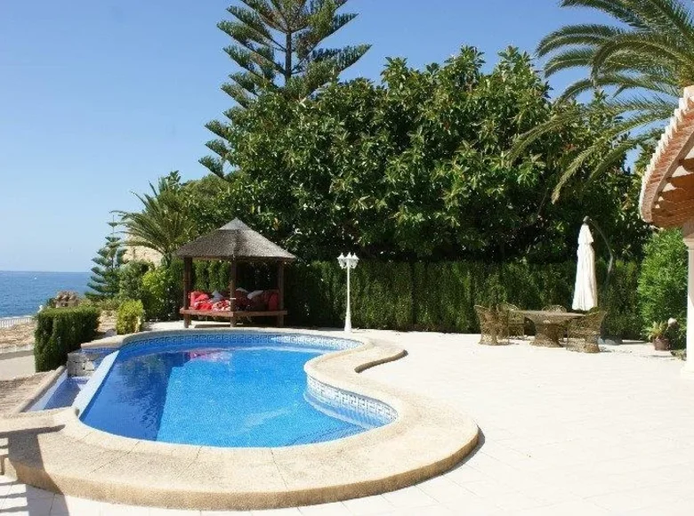 3 bedroom villa 240 m² Benissa, Spain