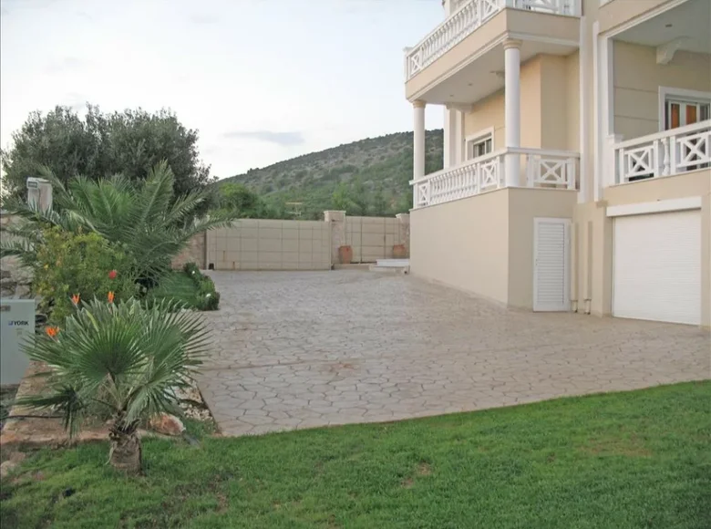 8 bedroom House 400 m² Attica, Greece