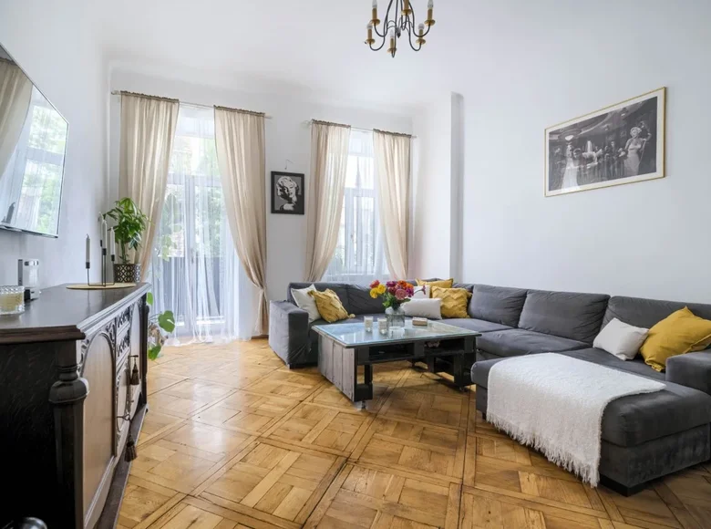 2 bedroom apartment 57 m² Warsaw, Poland