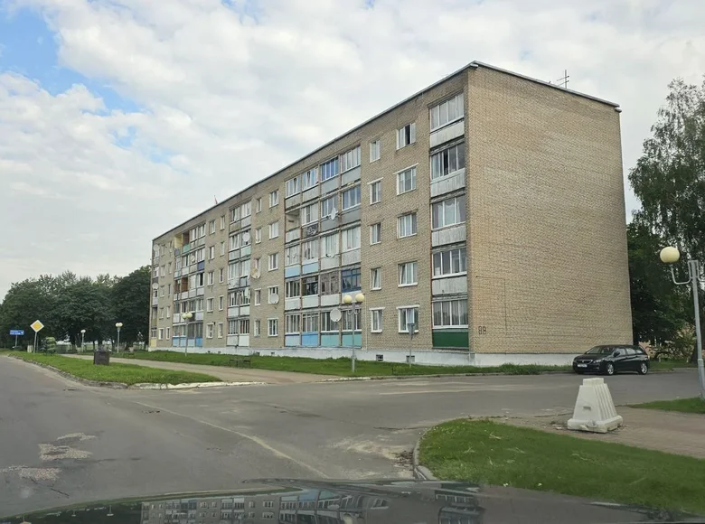 1 room apartment 35 m² Cervien, Belarus