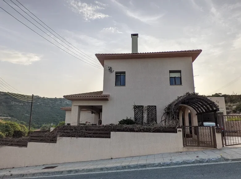 5 bedroom house 300 m² Limassol District, Cyprus