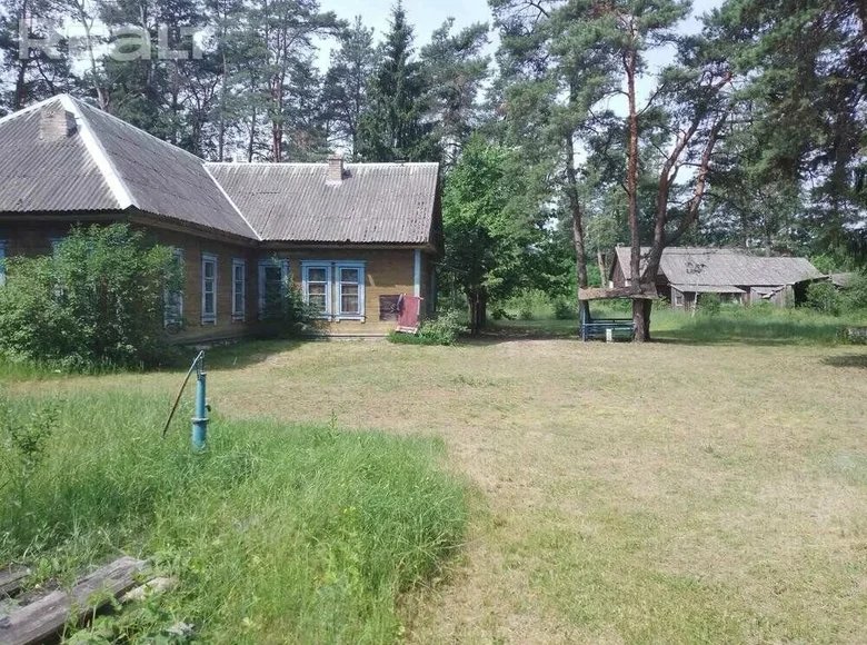 Commercial property 402 m² in Sherashava, Belarus