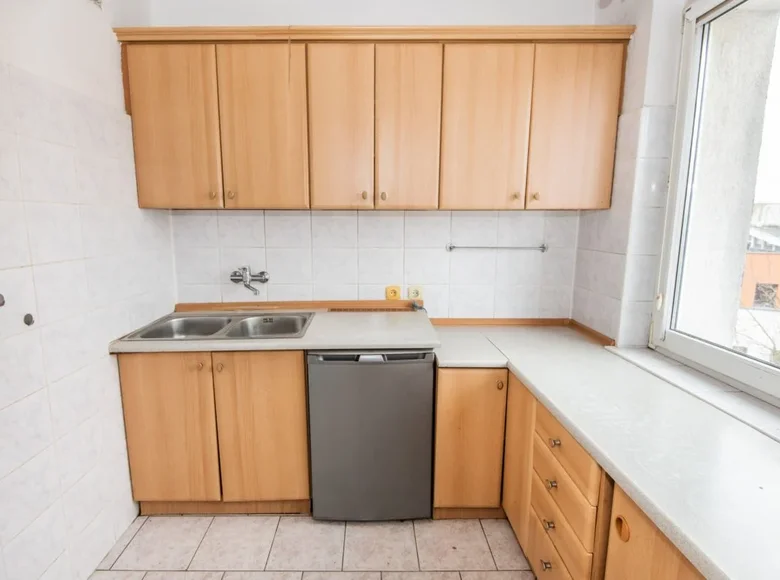 Mieszkanie 2 pokoi 39 m² Poznań, Polska