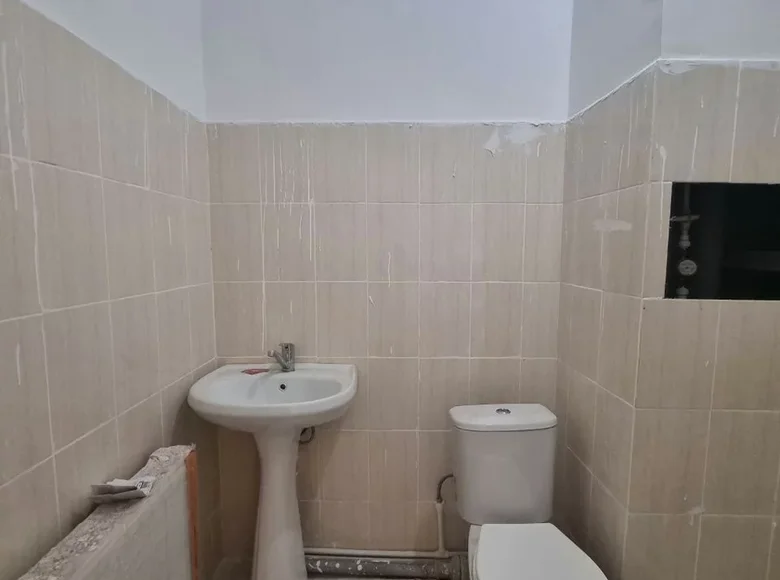 Kvartira 1 xona 30 m² Khanabadda