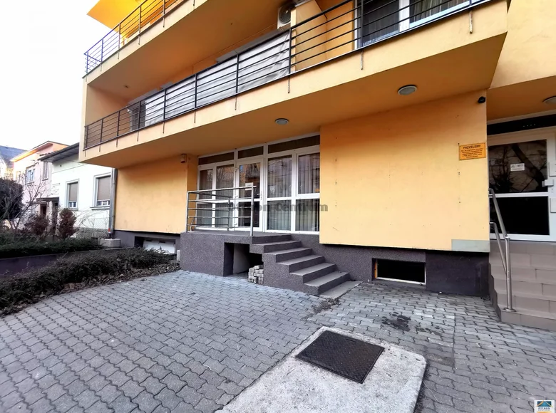 Nieruchomości komercyjne 54 m² Budapeszt, Węgry