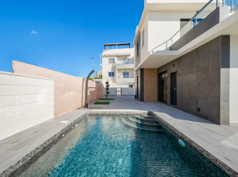 Casa 4 habitaciones  Formentera del Segura, España