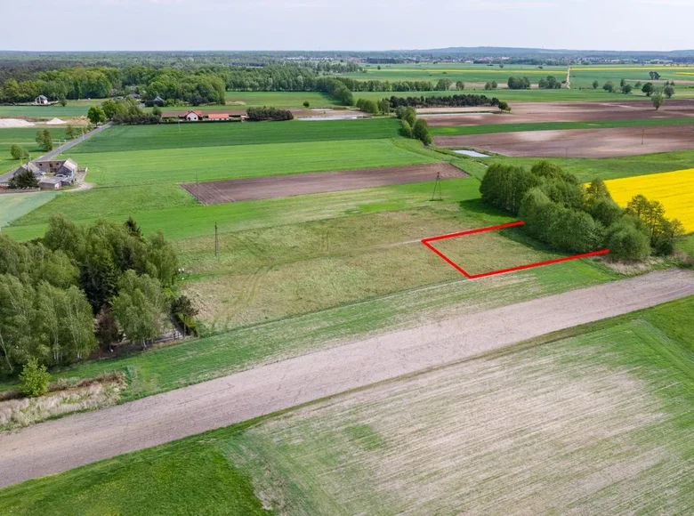 Квартира 2 004 м² Wiosna, Польша