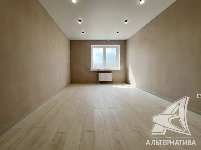 1 room apartment 42 m² Brest, Belarus