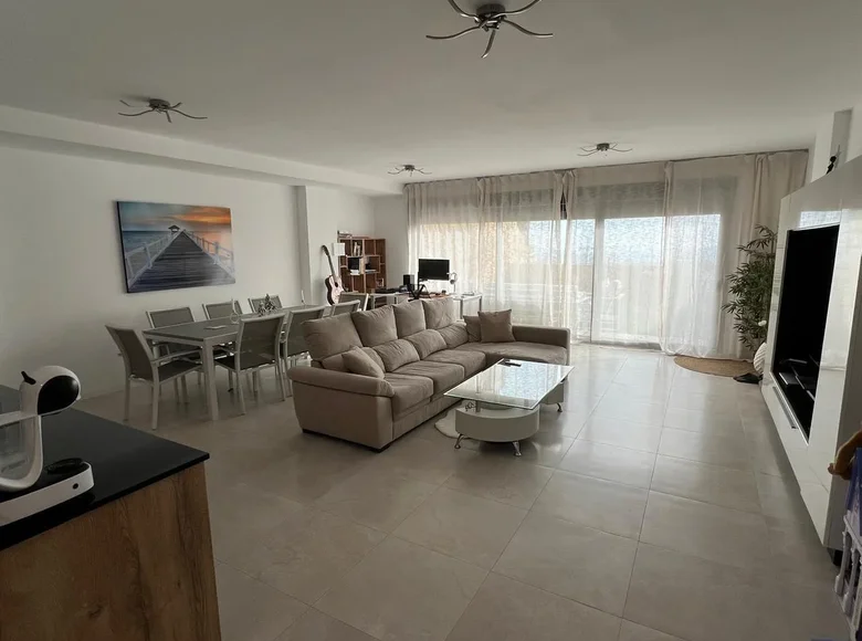Квартира 3 спальни 230 м² Finestrat, Испания