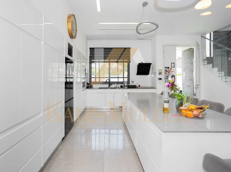 Villa 8 chambres 300 m² Kfar Yona, Israël