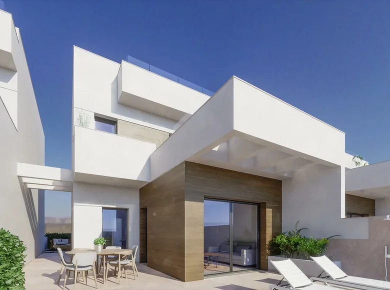 Villa de tres dormitorios 110 m² La Vega Baja del Segura, España