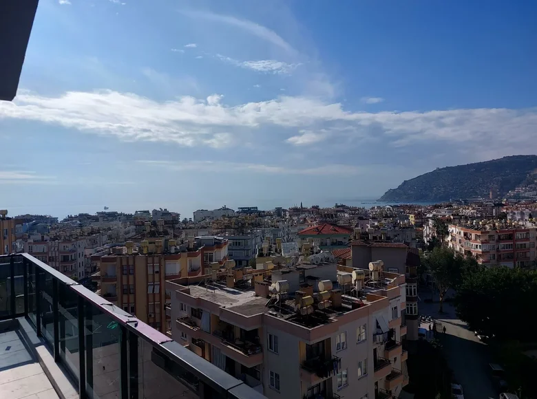 Duplex 4 rooms 200 m² Alanya, Turkey