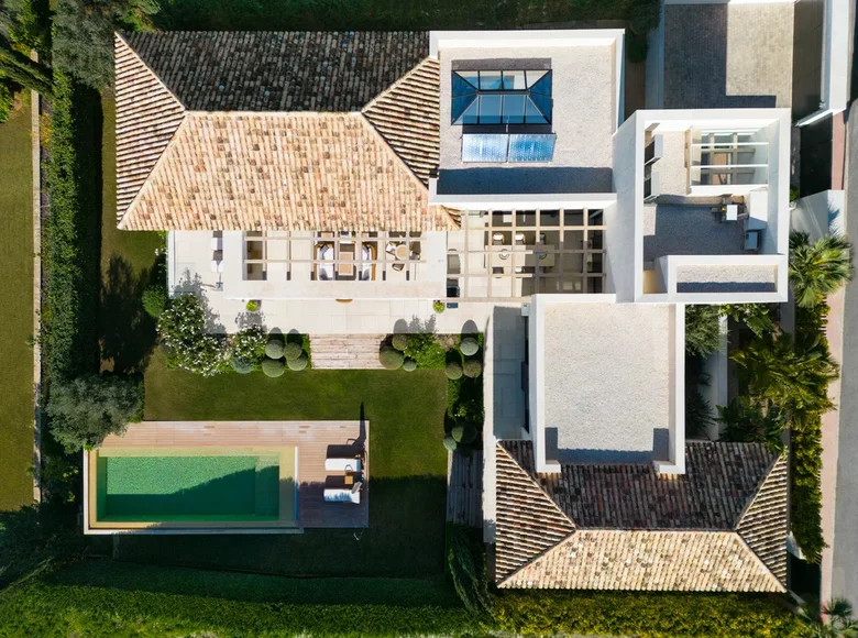 5 bedroom villa 581 m² Helechosa de los Montes, Spain
