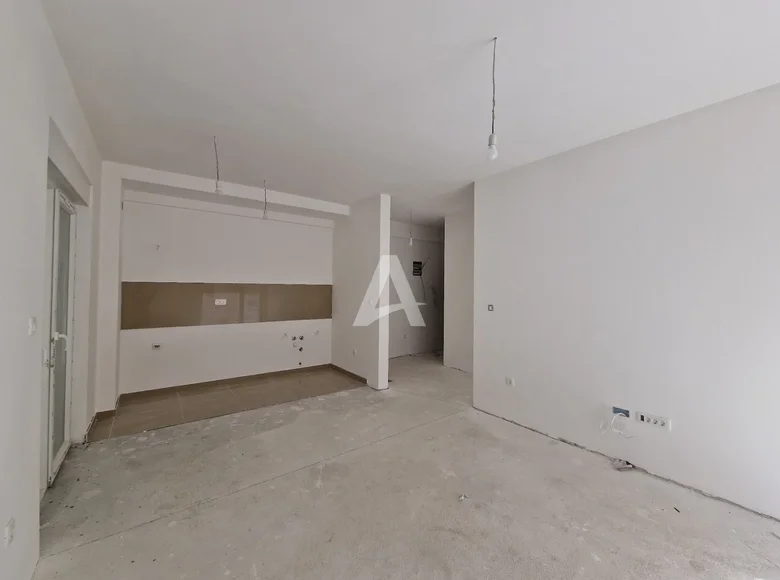 Wohnung 1 Schlafzimmer 39 m² in Becici, Montenegro