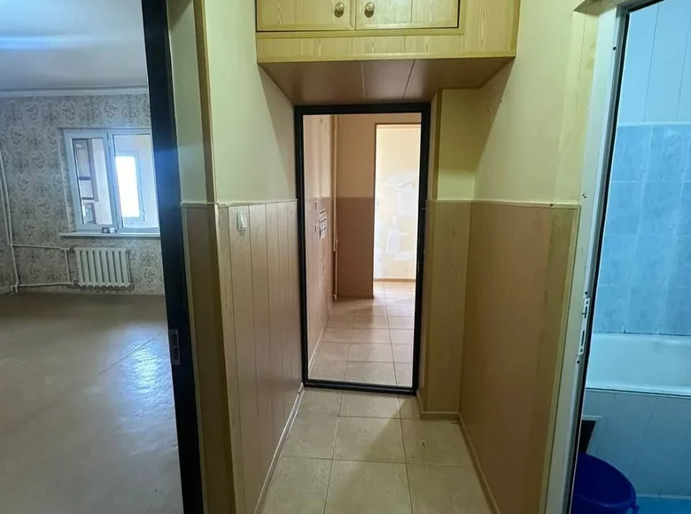 Kvartira 1 xona 42 m² Toshkentda