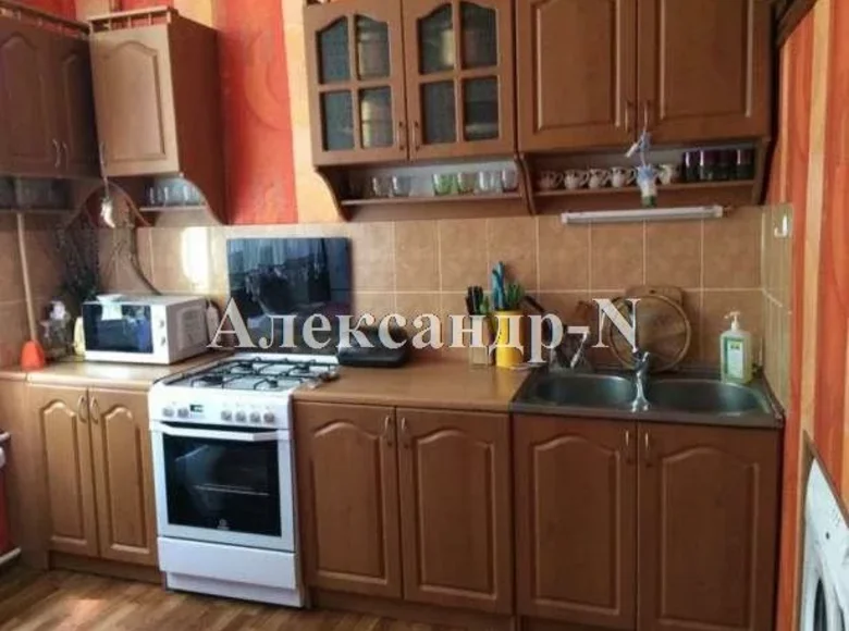 Mieszkanie 2 pokoi 78 m² Odessa, Ukraina