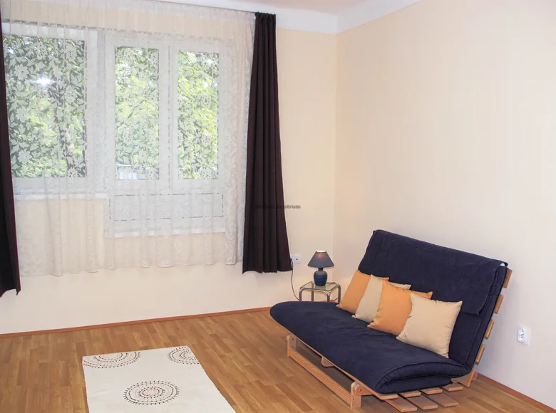 2 room apartment 40 m² Pecsi jaras, Hungary