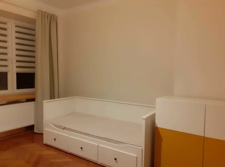 Квартира 2 комнаты 58 м² в Варшава, Польша