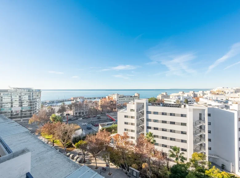 Квартира 2 спальни 93 м² Марбелья, Испания