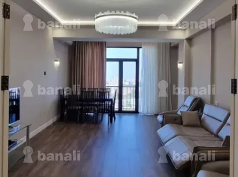 Mieszkanie 4 pokoi 130 m² Erywań, Armenia