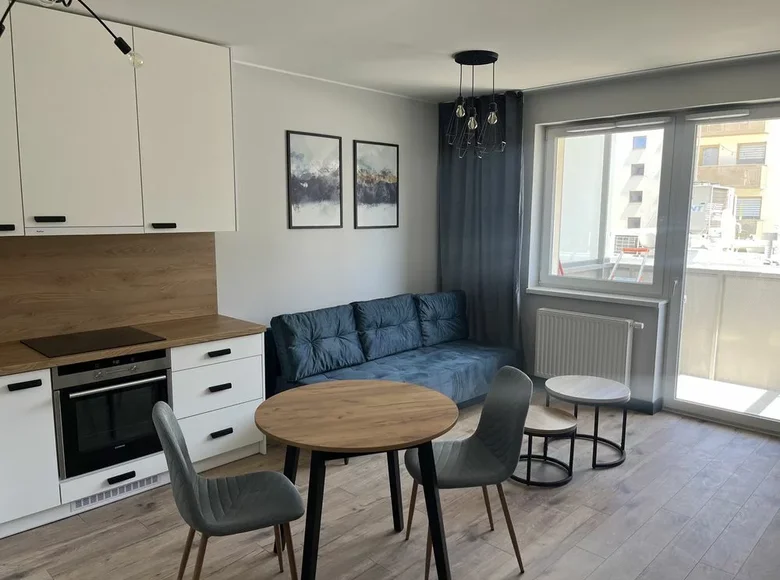 Квартира 1 комната 28 м² в Варшава, Польша