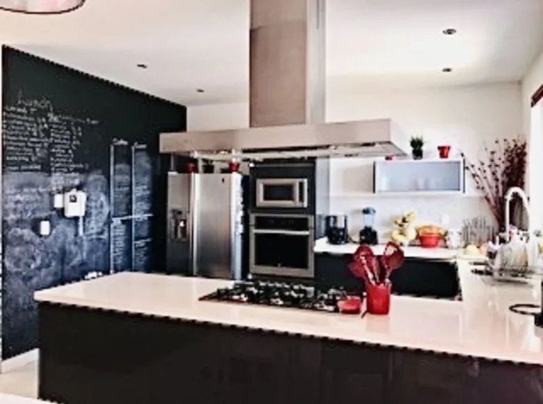 4 bedroom house 520 m² La Herradura, Mexico