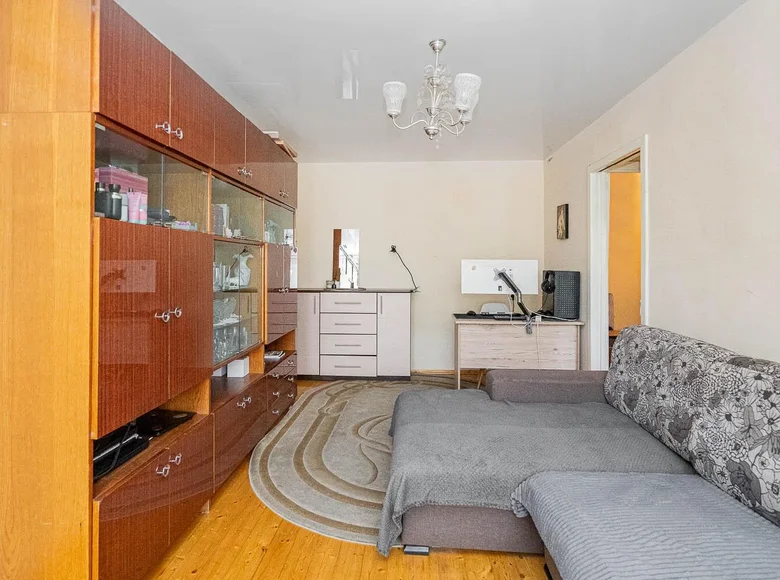 Mieszkanie 2 pokoi 44 m² Mińsk, Białoruś