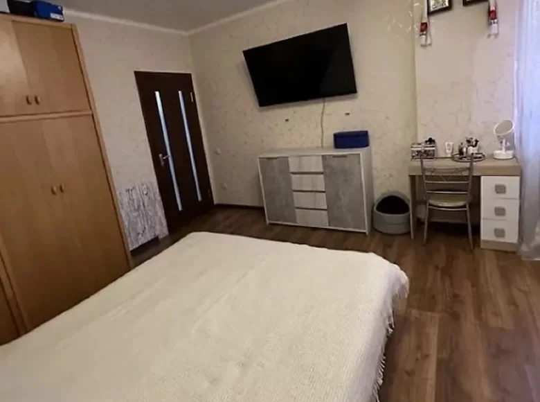 1 room apartment 40 m² Tairove Settlement Council, Ukraine