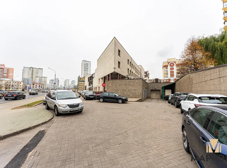 Office 1 000 m² in Minsk, Belarus