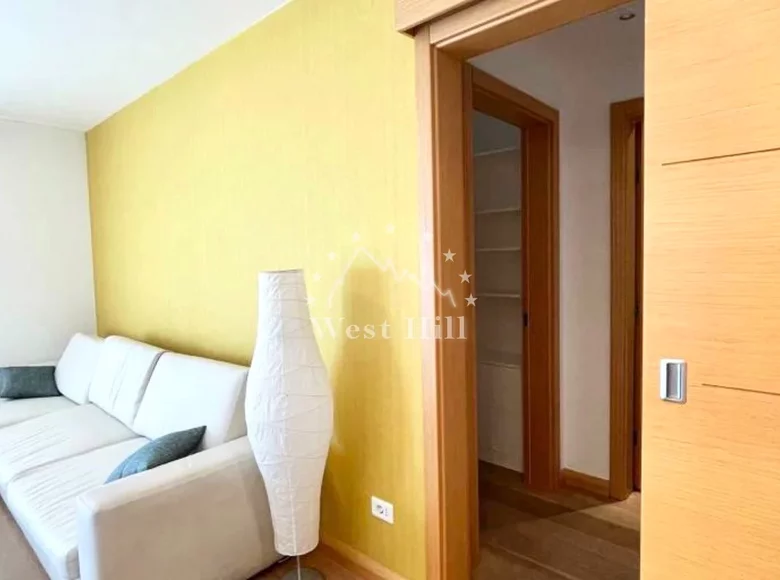Mieszkanie 1 pokój 61 m² Budva, Czarnogóra