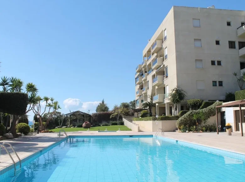 3 bedroom apartment 240 m² Limassol, Cyprus