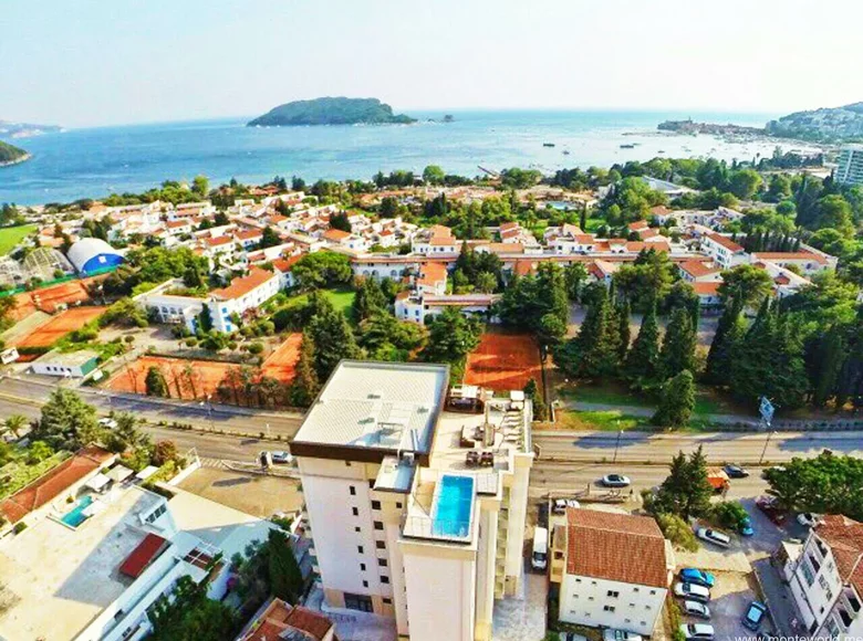 Penthouse 3 bedrooms 396 m² Budva, Montenegro