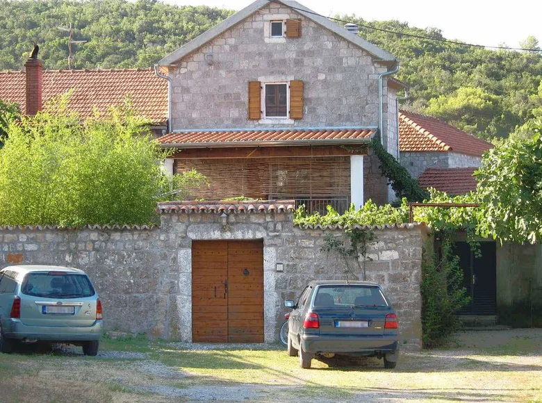 Maison 7 chambres 269 m² Radovici, Monténégro