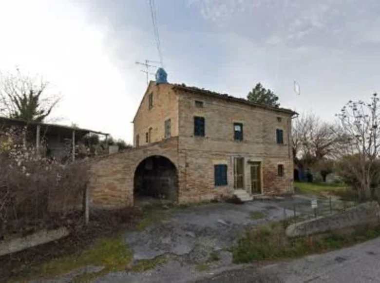 Casa 9 habitaciones 350 m² Terni, Italia
