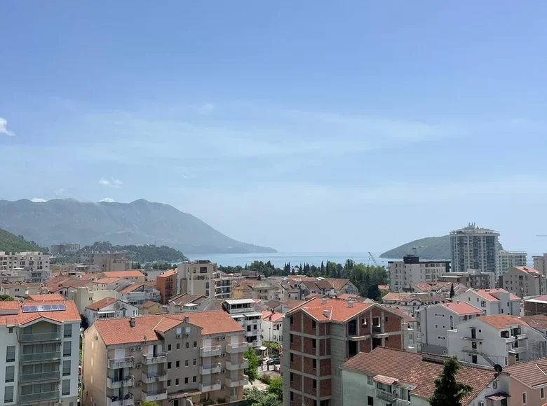 3 bedroom apartment 125 m² Budva, Montenegro