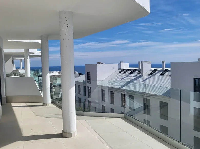 2 bedroom apartment 74 m² Fuengirola, Spain