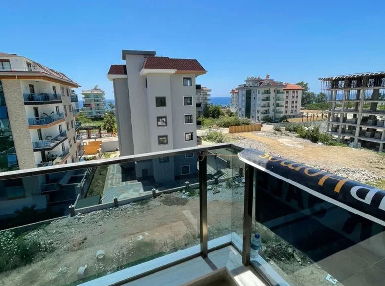 Mieszkanie 2 pokoi 50 m² Alanya, Turcja