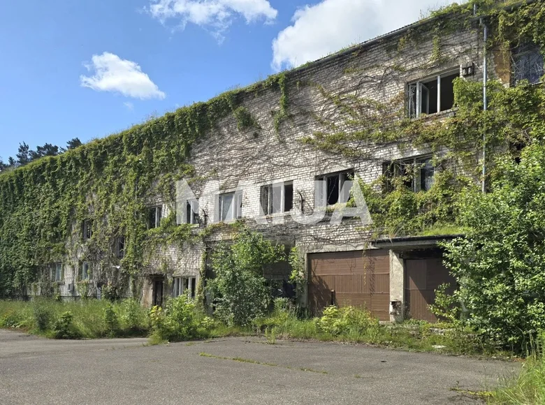 Manufacture 2 407 m² in Livani, Latvia