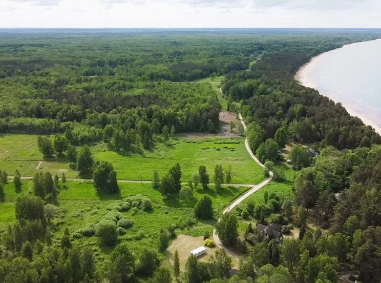 Land  kurmrags, Latvia