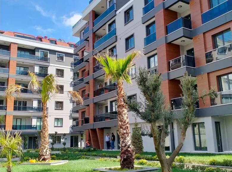 Dúplex 7 habitaciones 270 m² Beylikduzu, Turquía
