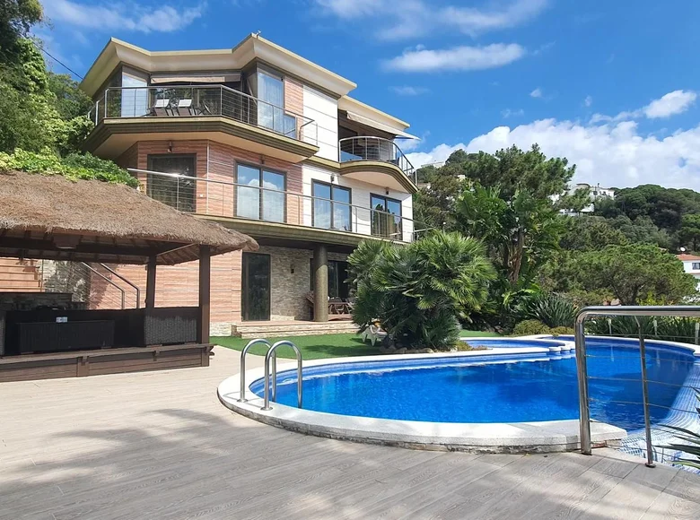 Willa 6 pokojów 360 m² Serrabrava, Hiszpania