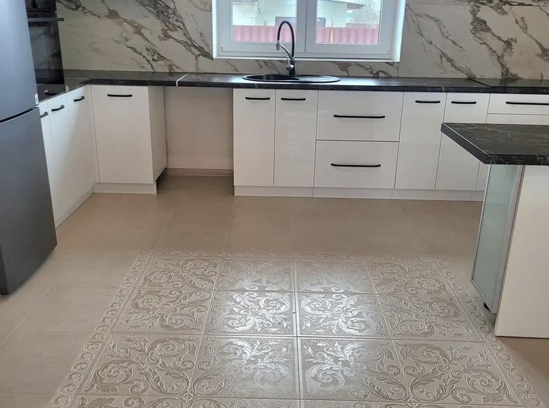 House 120 m² Maryina Horka, Belarus