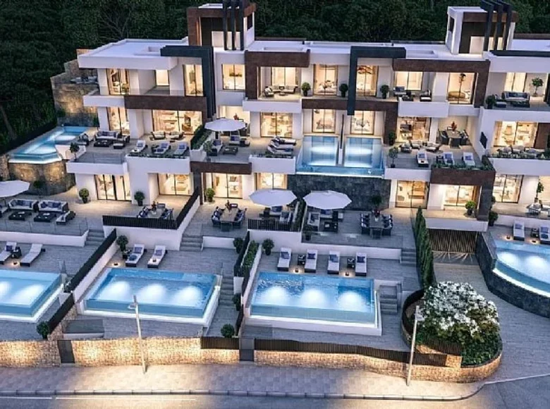Townhouse 4 bedrooms 175 m² Benidorm, Spain
