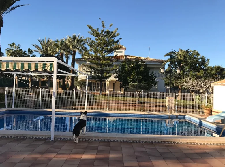 Villa 6 habitaciones 545 m² Orihuela, Španjolska