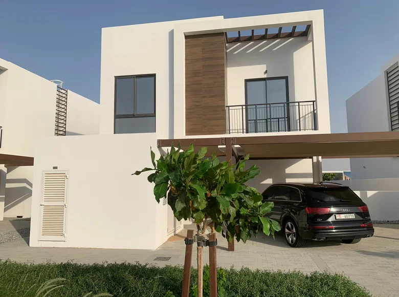 Villa de 5 habitaciones 308 m² Dubái, Emiratos Árabes Unidos