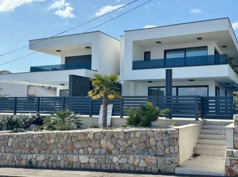 4 bedroom Villa 194 m² Mjesni odbor Poganka - Sveti Anton, Croatia