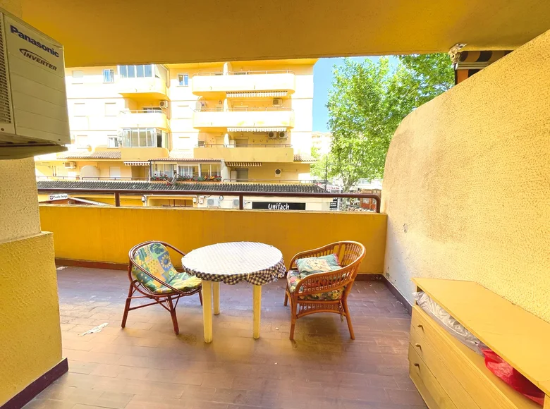 2 bedroom apartment 62 m² Calp, Spain