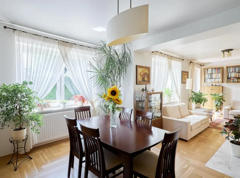 4 room house 213 m² Warsaw, Poland