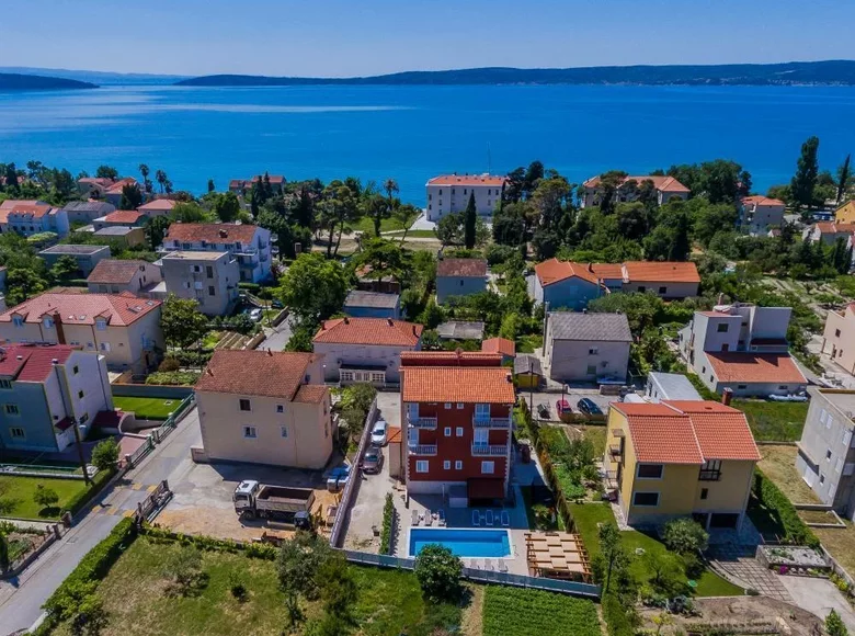 Hotel 460 m² Kastel Luksic, Kroatien